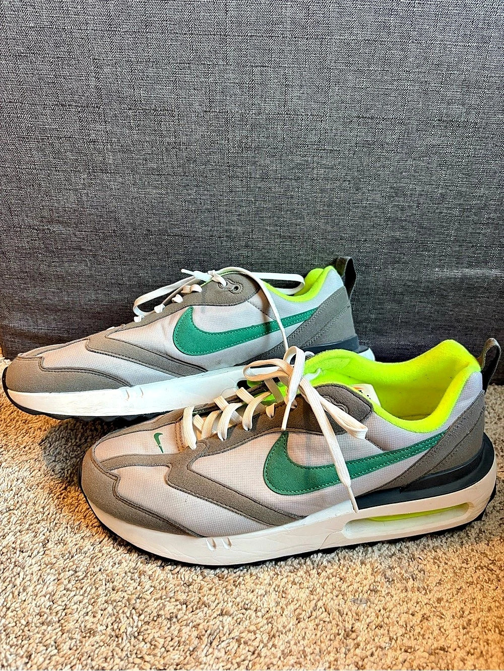 Nike Air Max Dawn "Olive Grey Malachite" Dawn Sneakers in Gray & Green